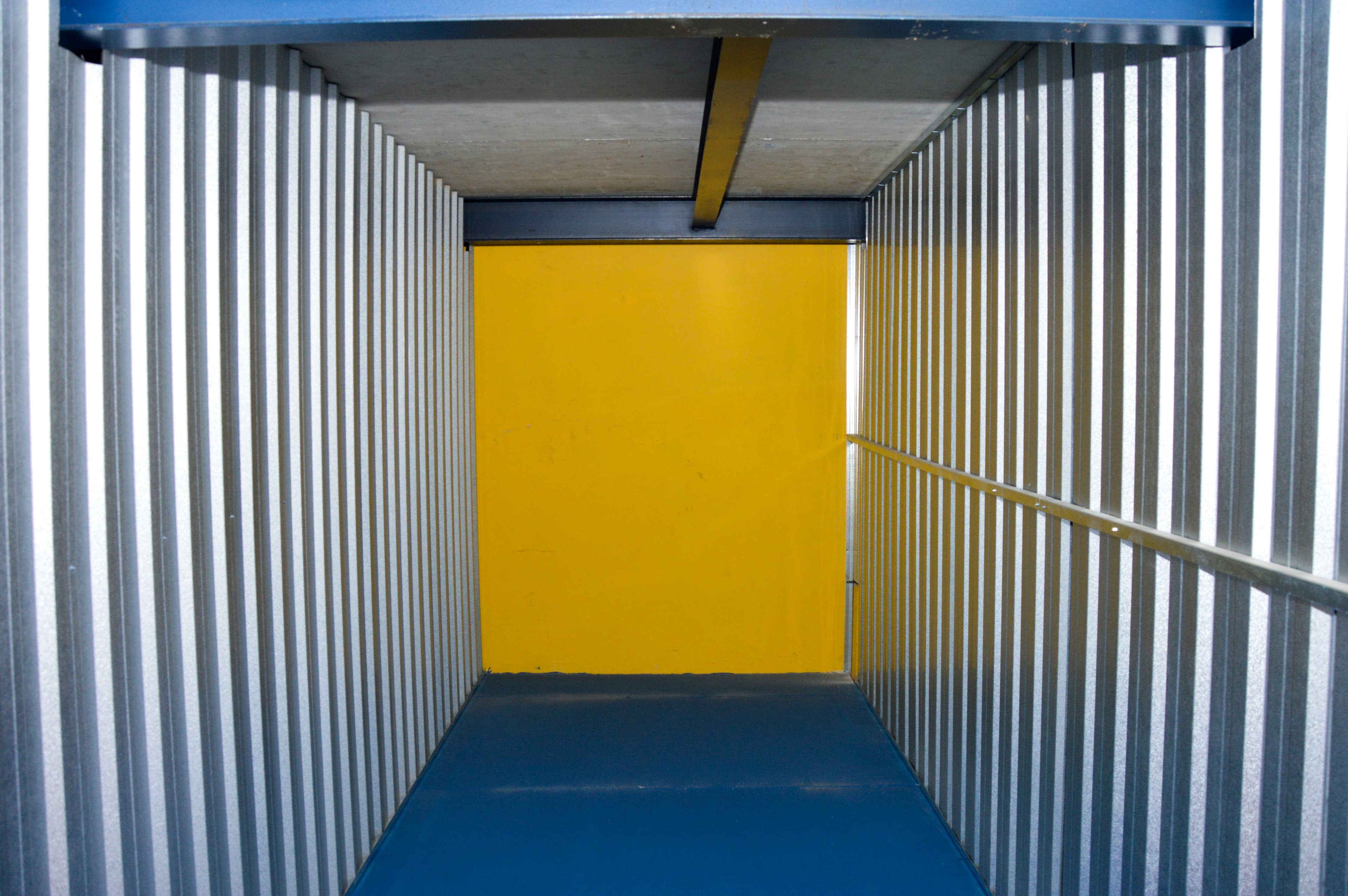 Estrutura de prateleiras do depósito